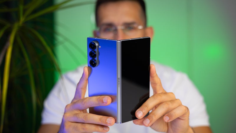 Samsung Galaxy Z Fold 6 Review: Definitive Edition